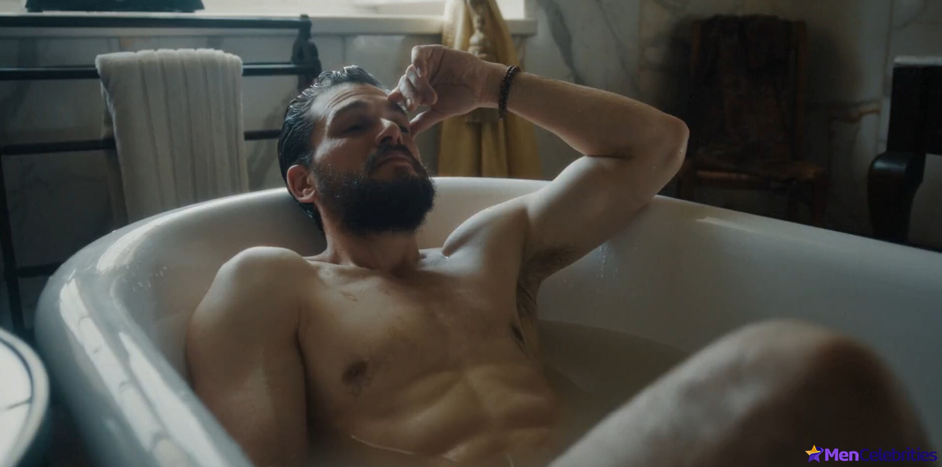 Kit Harington nude in Industry