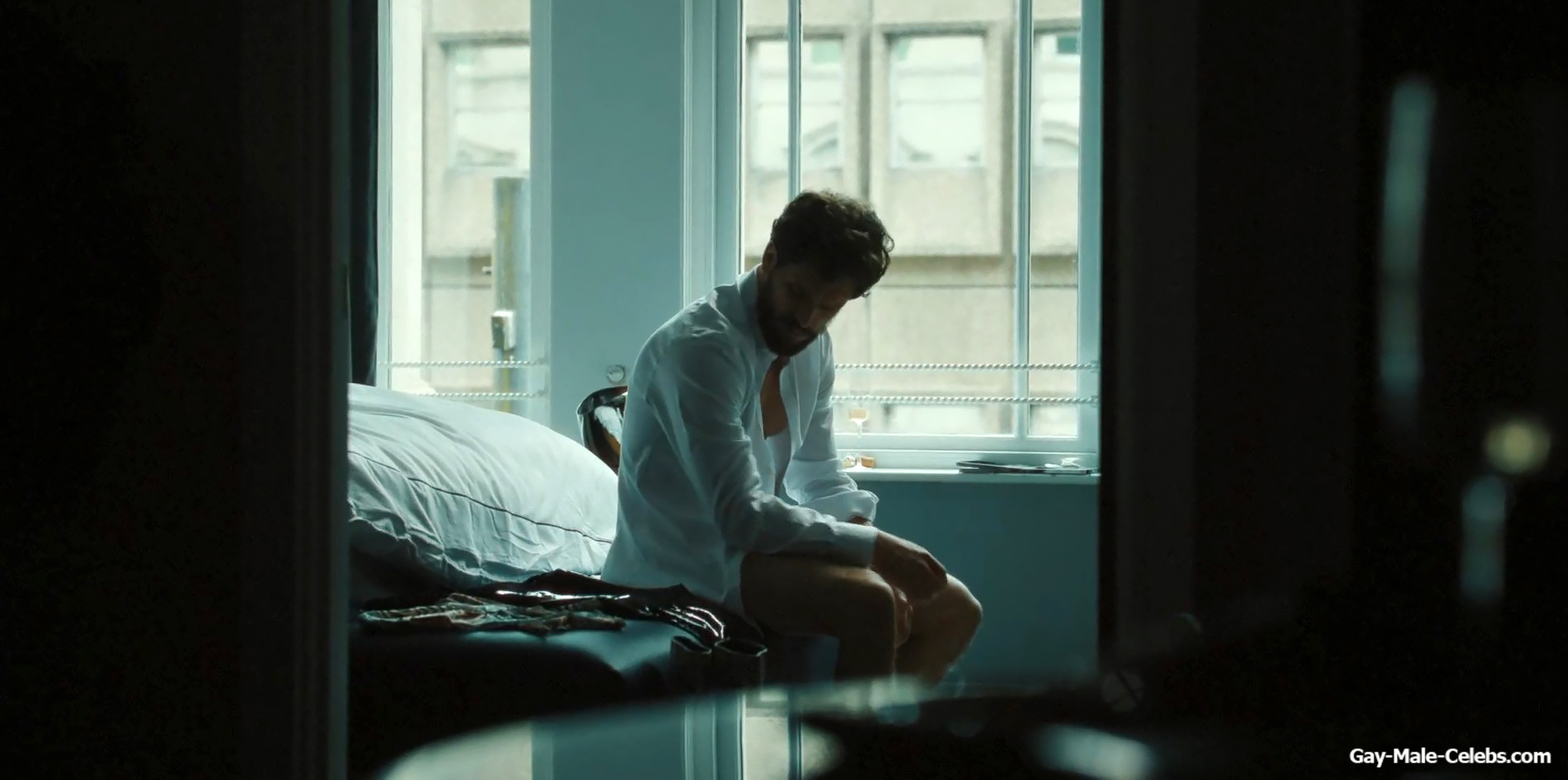 Kit Harington Nude And Erotic Gay Scenes in Industry