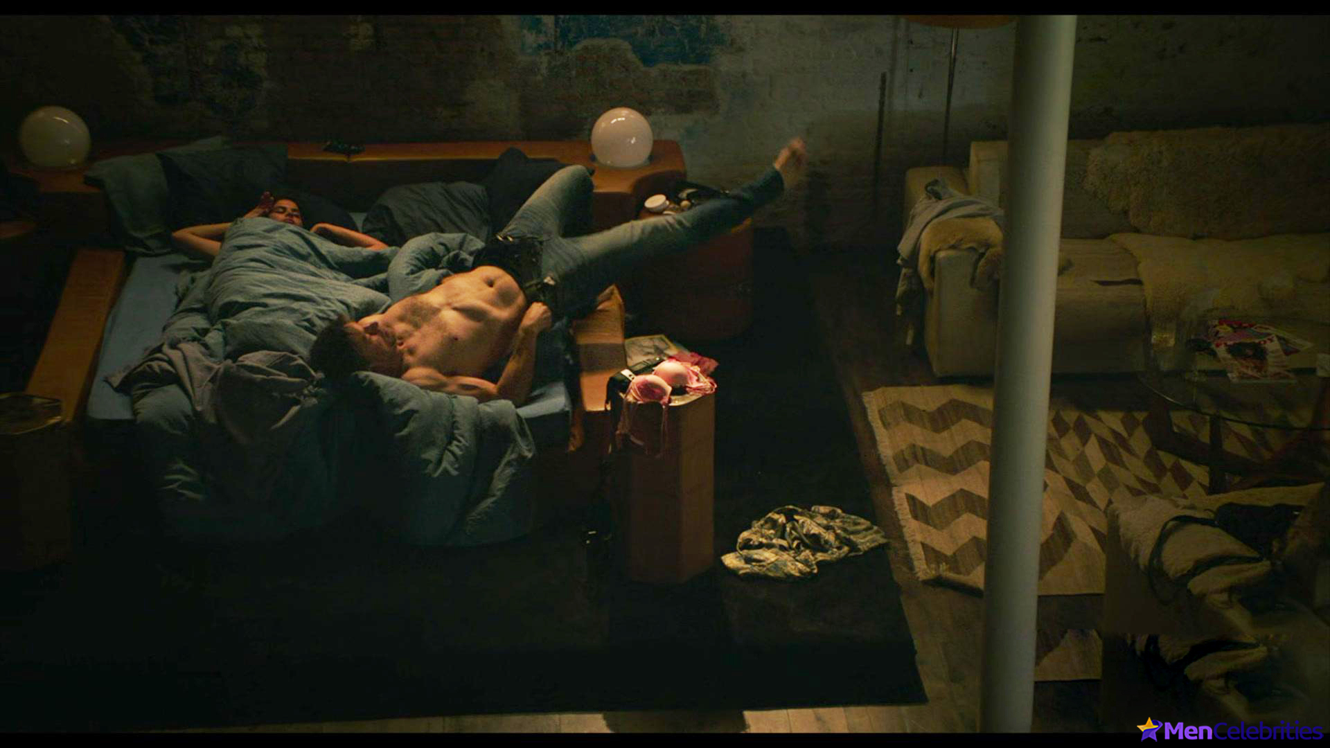 Nikolaj Coster-Waldau frontal nude and sex scenes