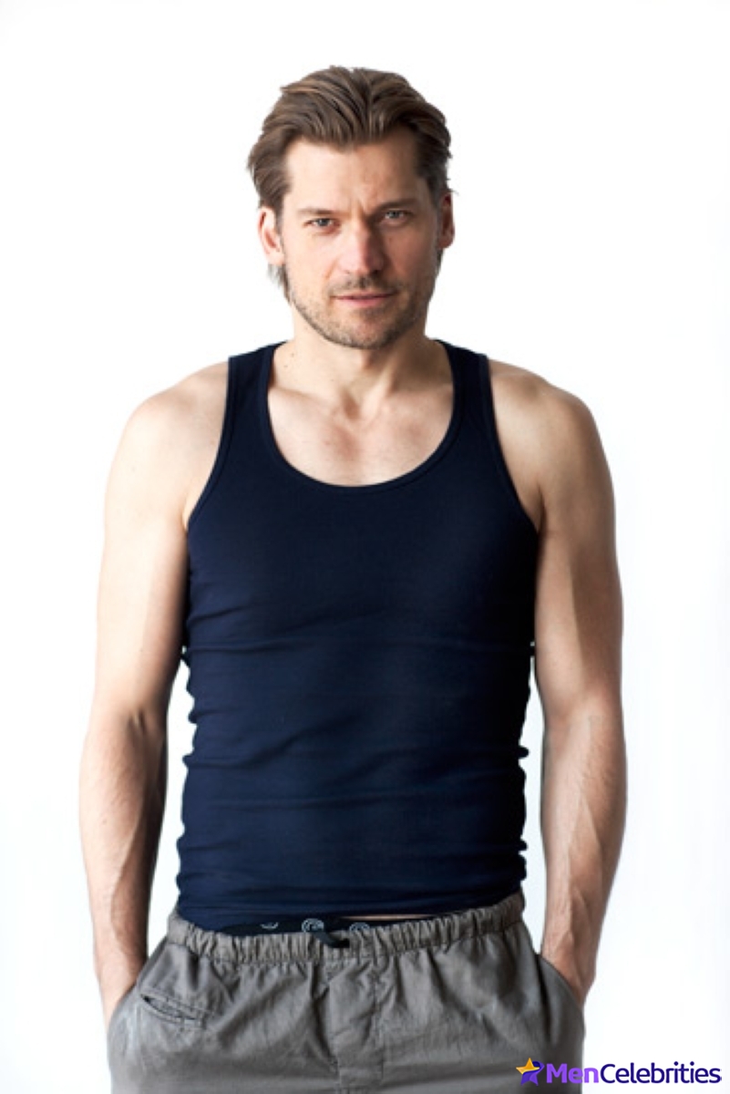 Nikolaj Coster-Waldau shirtless and sexy pics
