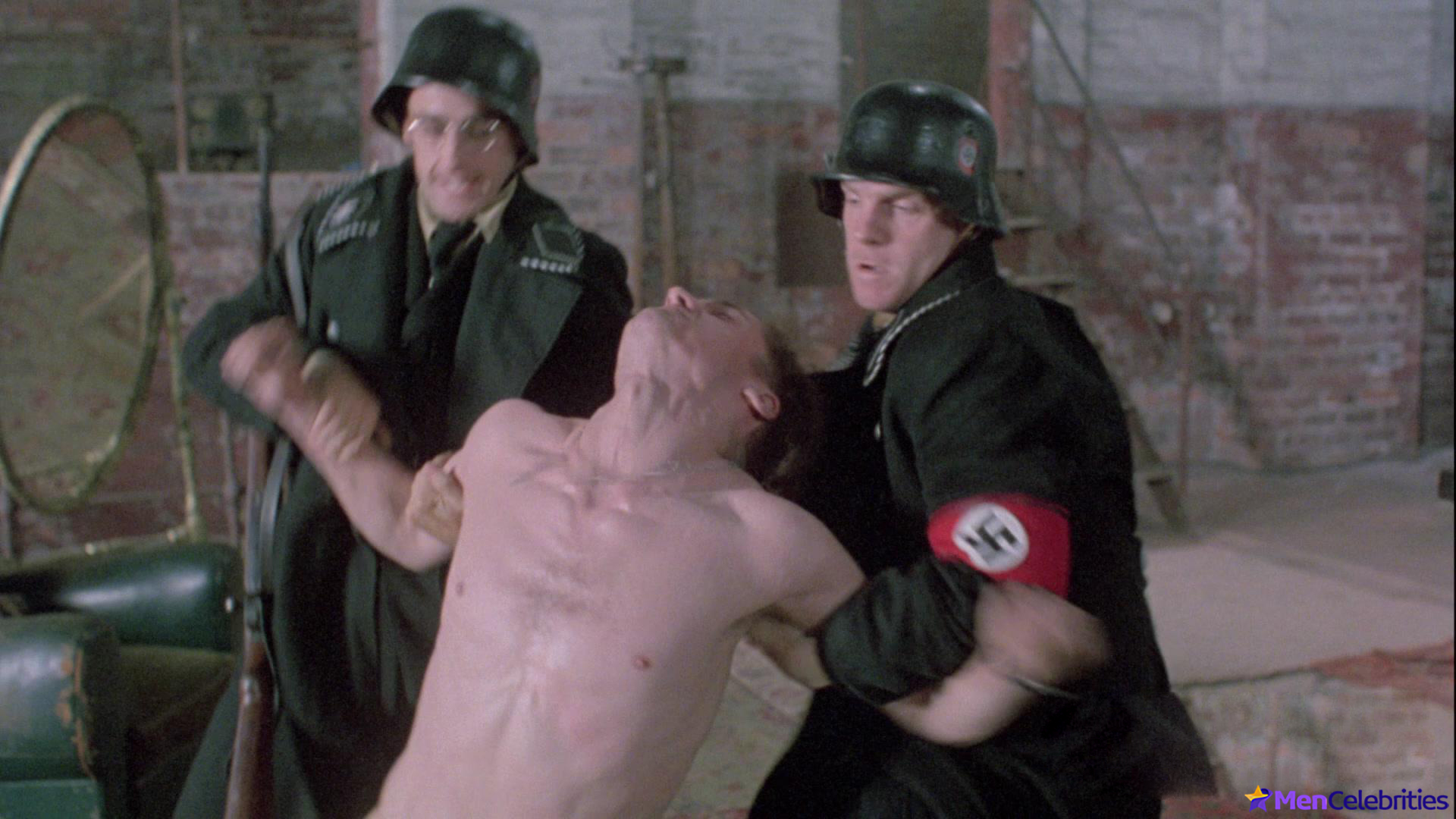 Nikolaj Coster-Waldau frontal nude and sex scenes