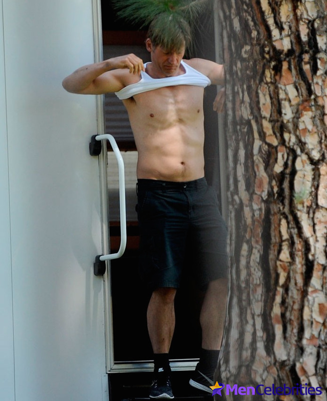 Nikolaj Coster-Waldau shirtless and sexy pics
