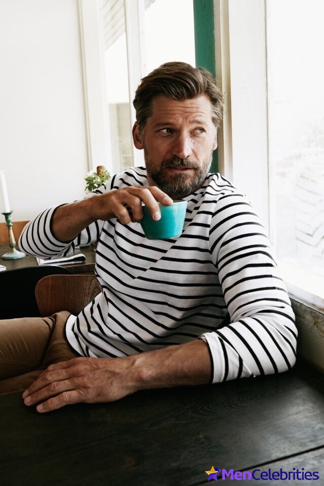 Nikolaj Coster-Waldau shirtless and sexy pics