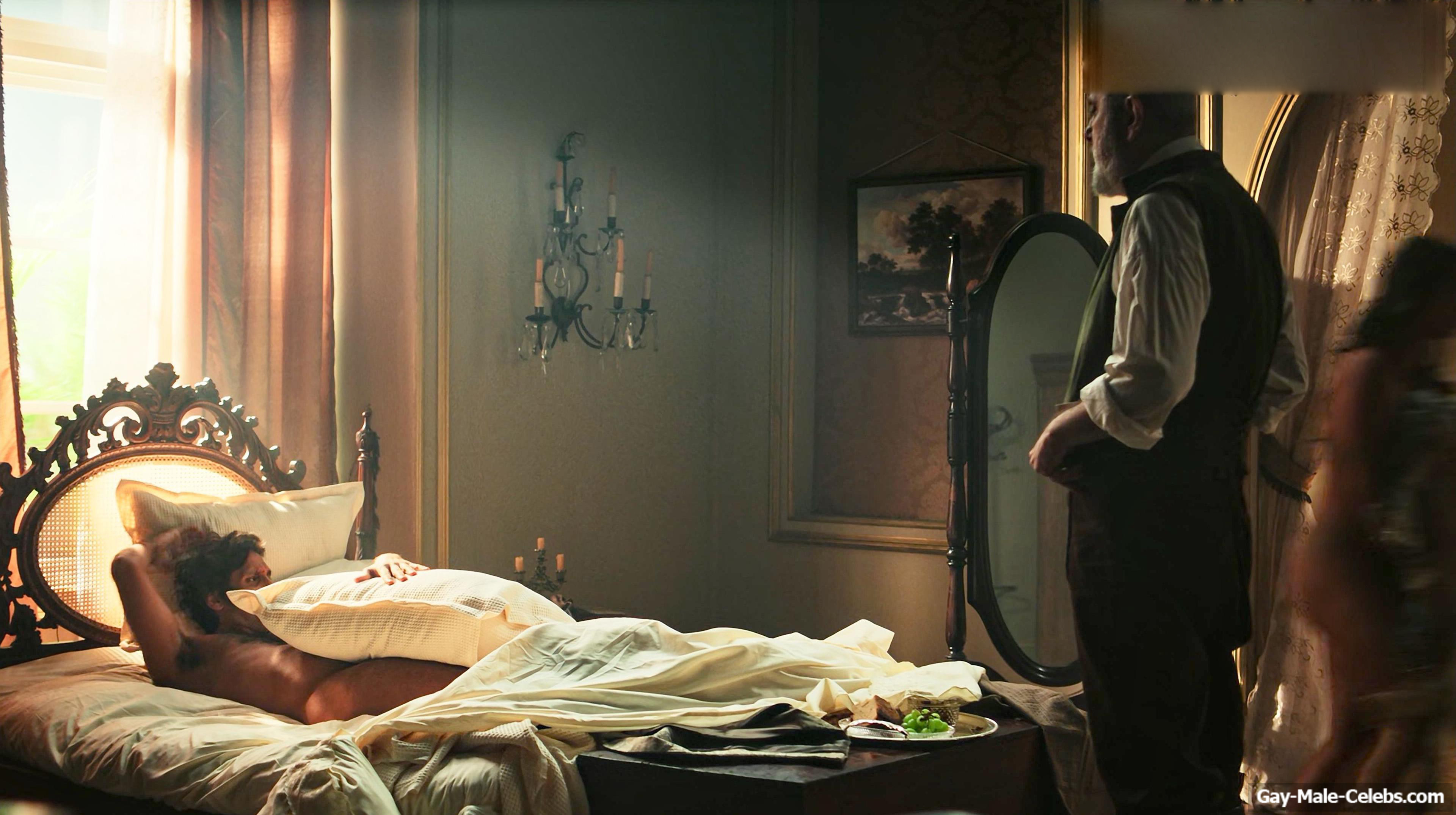 Ricardo Burgos naked