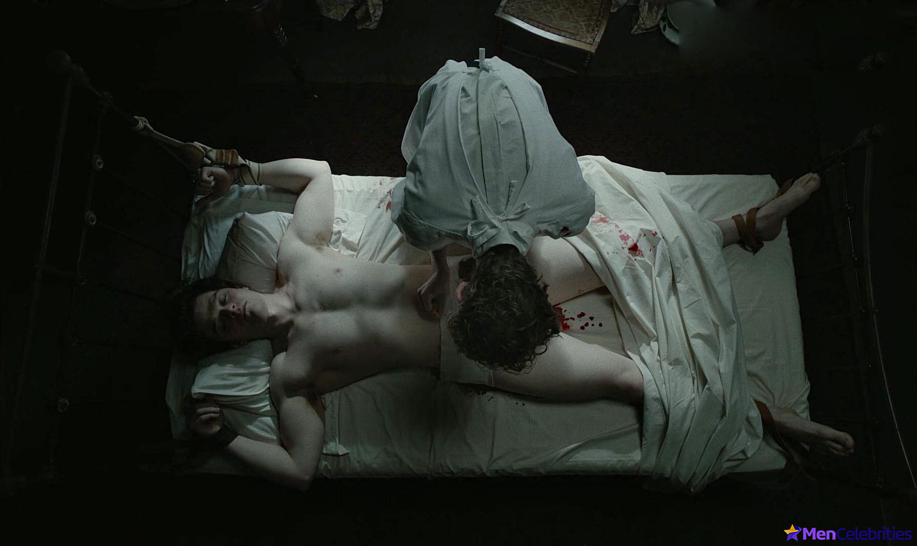 Robert Aramayo nude and gay scenes