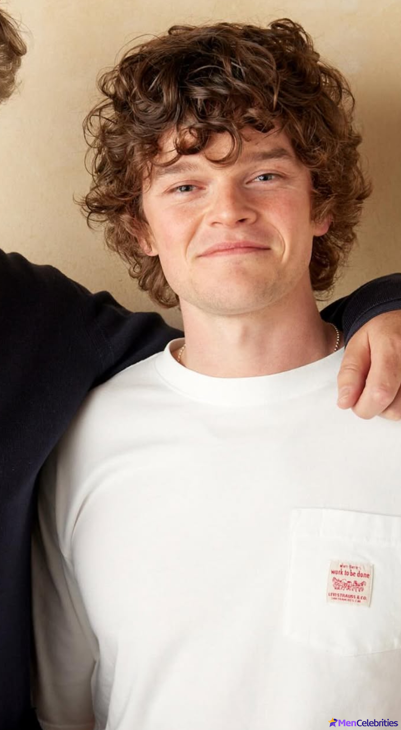 Robert Aramayo sexy photos