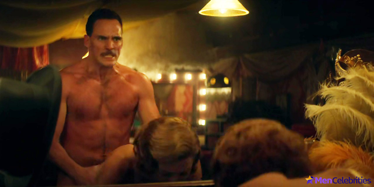 Sam Claflin shirtless and nude scenes