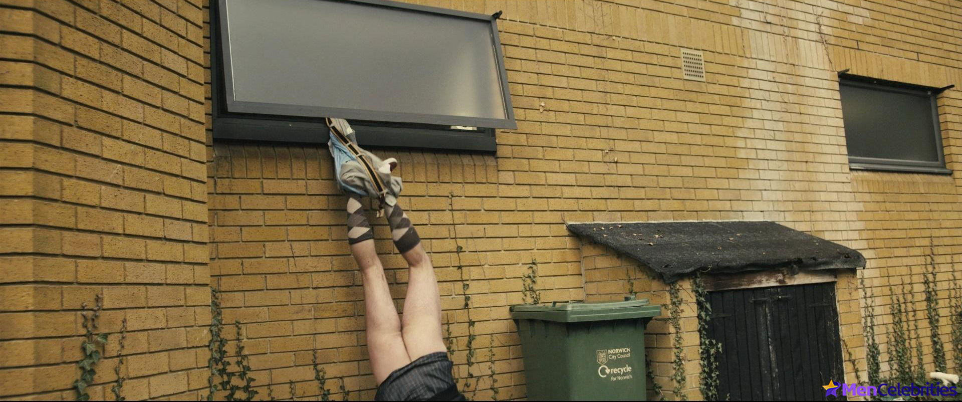 Steve Coogan nude and gay sex scenes