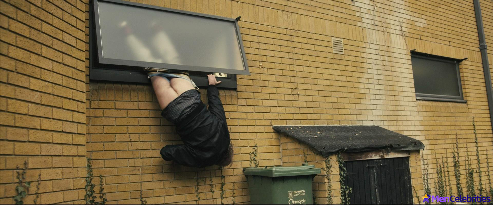 Steve Coogan nude and gay sex scenes