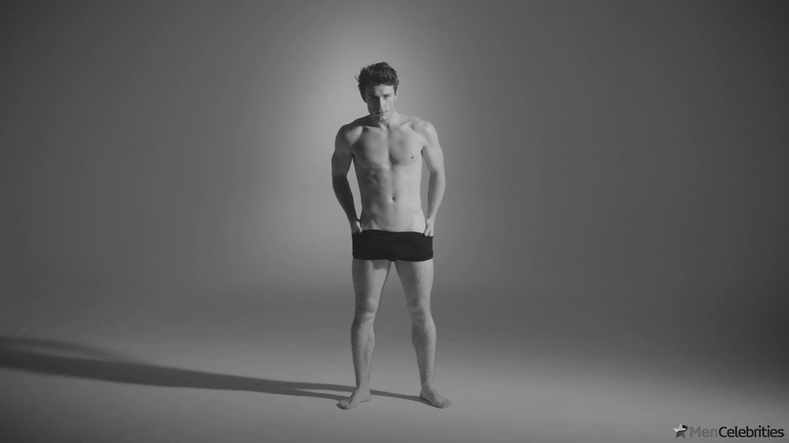 Callum Kerr shirtless and underwear pics