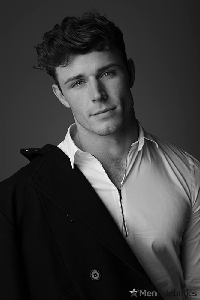 Callum Kerr shirtless and underwear pics