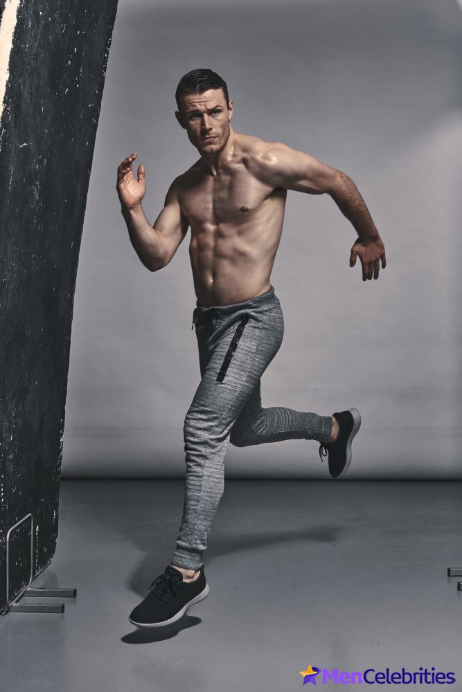 Callum Kerr shirtless and underwear pics