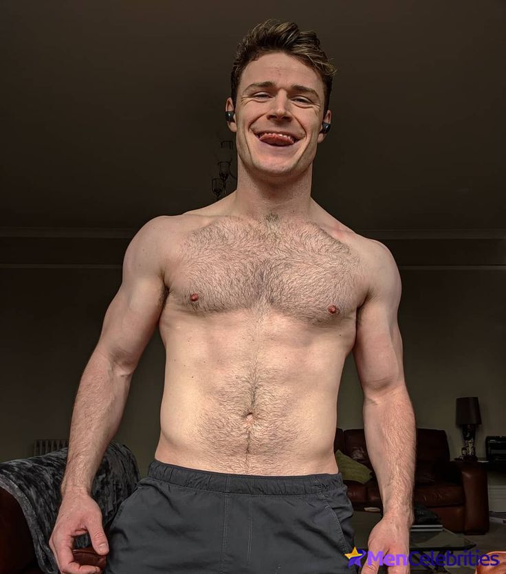 Callum Kerr shirtless and underwear pics