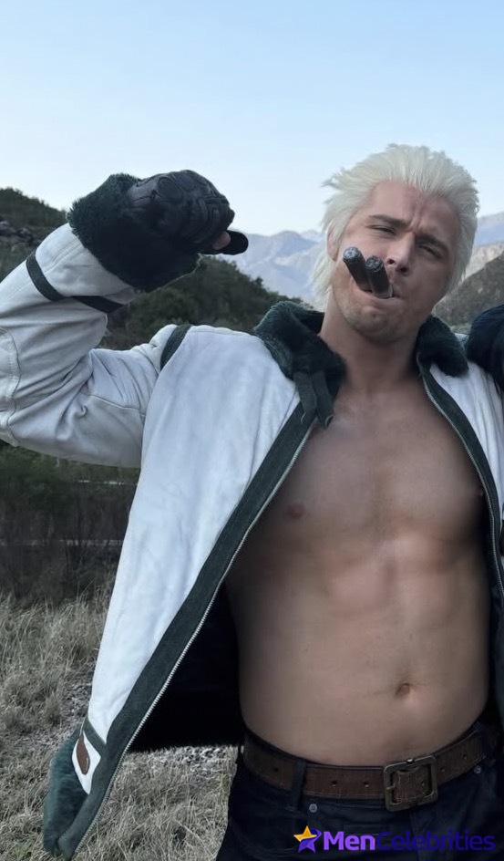 Callum Kerr shirtless and underwear pics