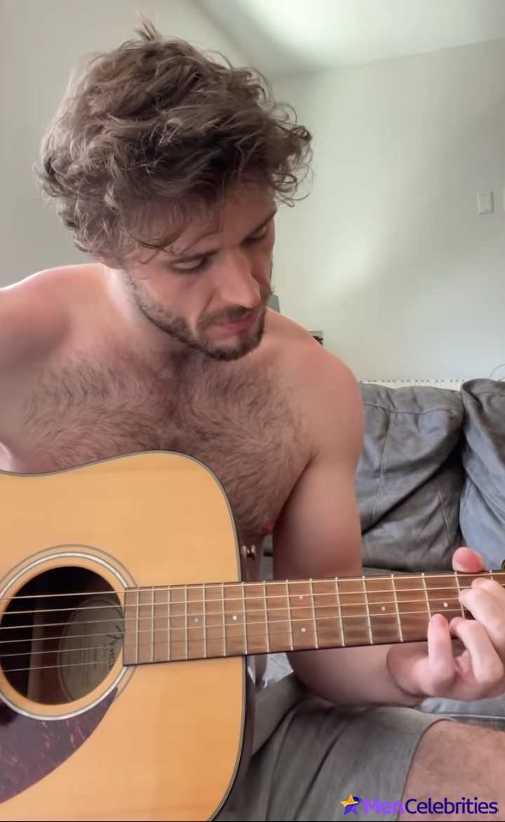 Callum Kerr shirtless and underwear pics