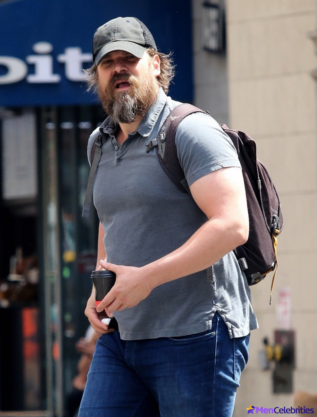 David Harbour shirtless and bulge pics