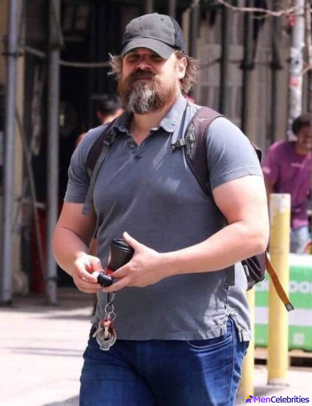 David Harbour shirtless and bulge pics