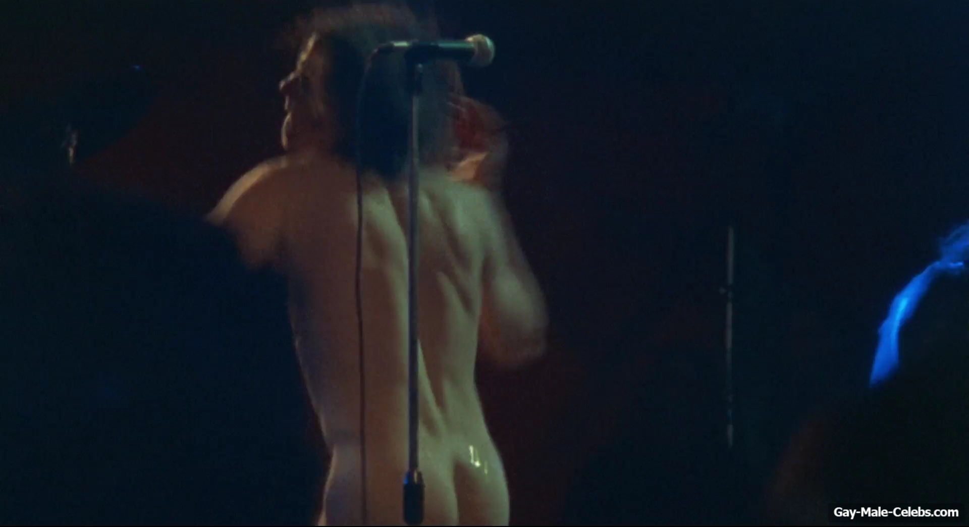 Ewan McGregor frontal nude in Velvet Goldmine