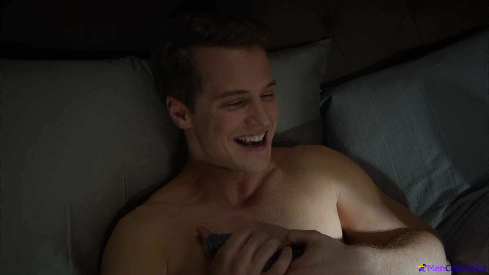 Freddie Stroma nude and sex scenes