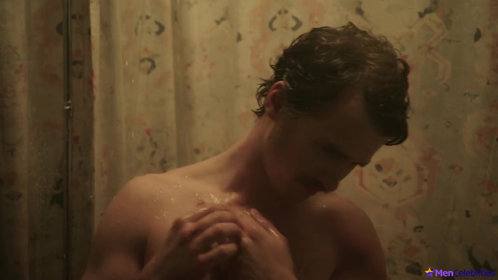 Freddie Stroma nude and sex scenes