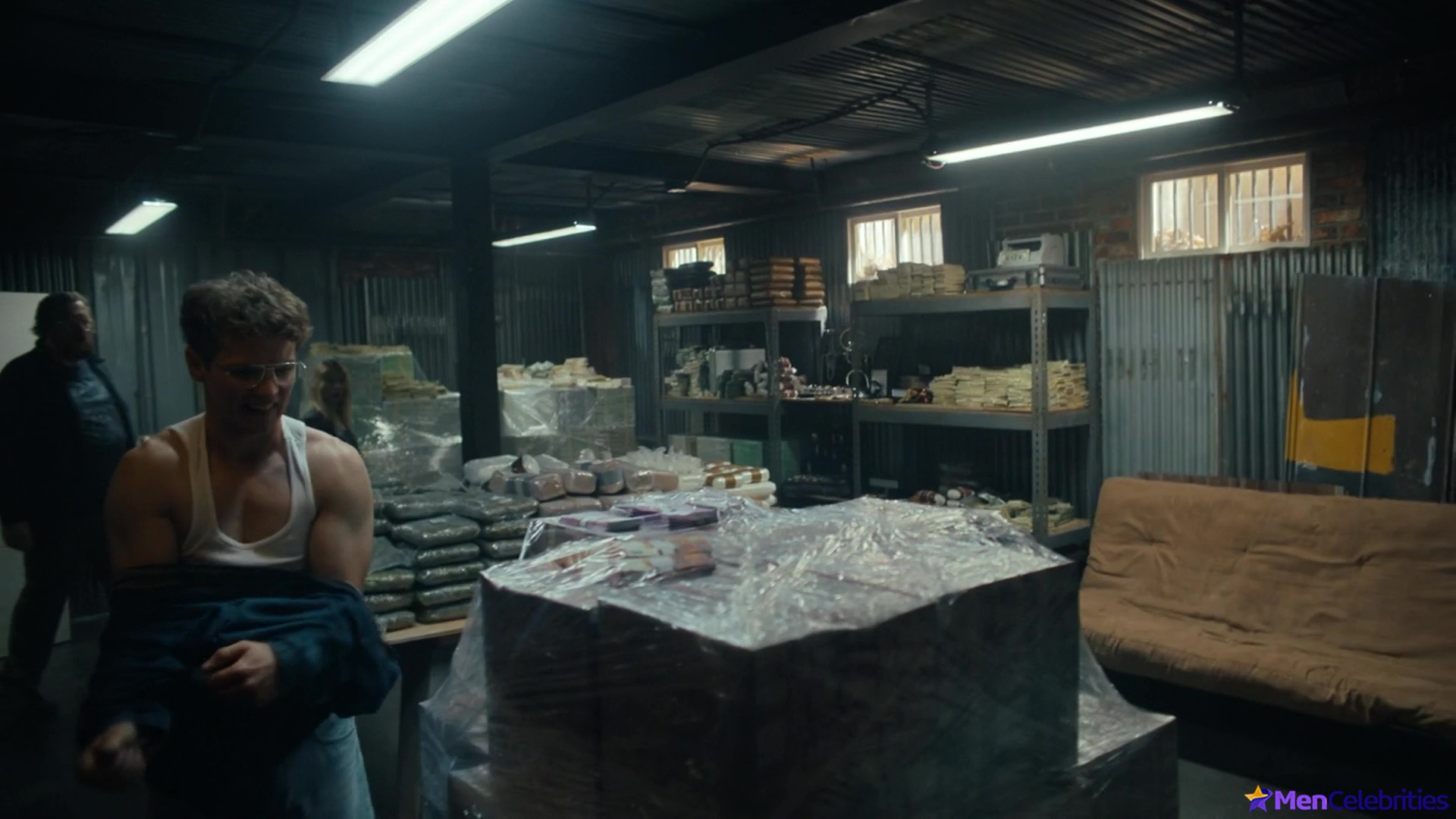 Freddie Stroma nude and sex scenes