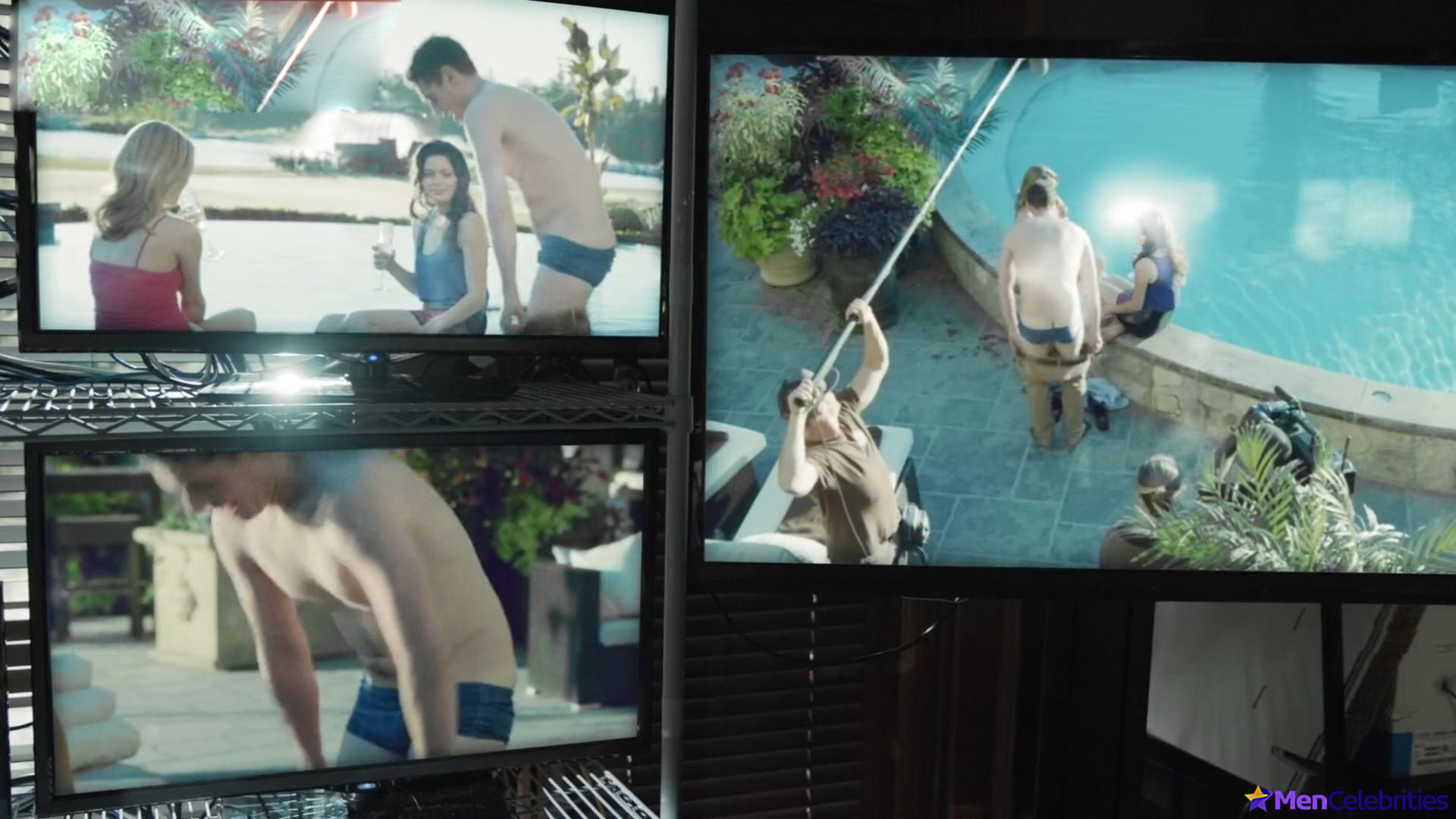 Freddie Stroma nude and sex scenes