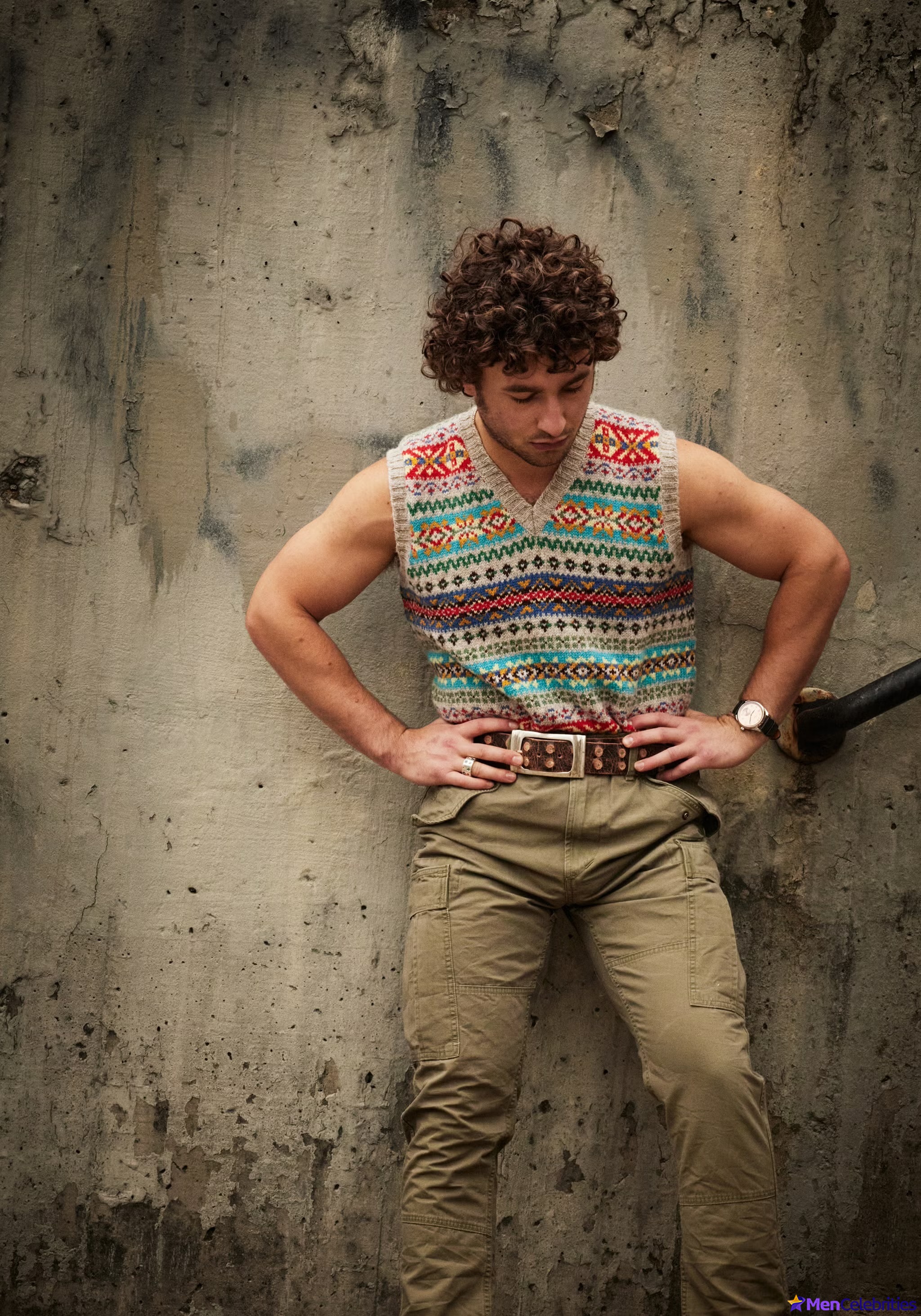 Gabriel LaBelle shirtless and bulge pics