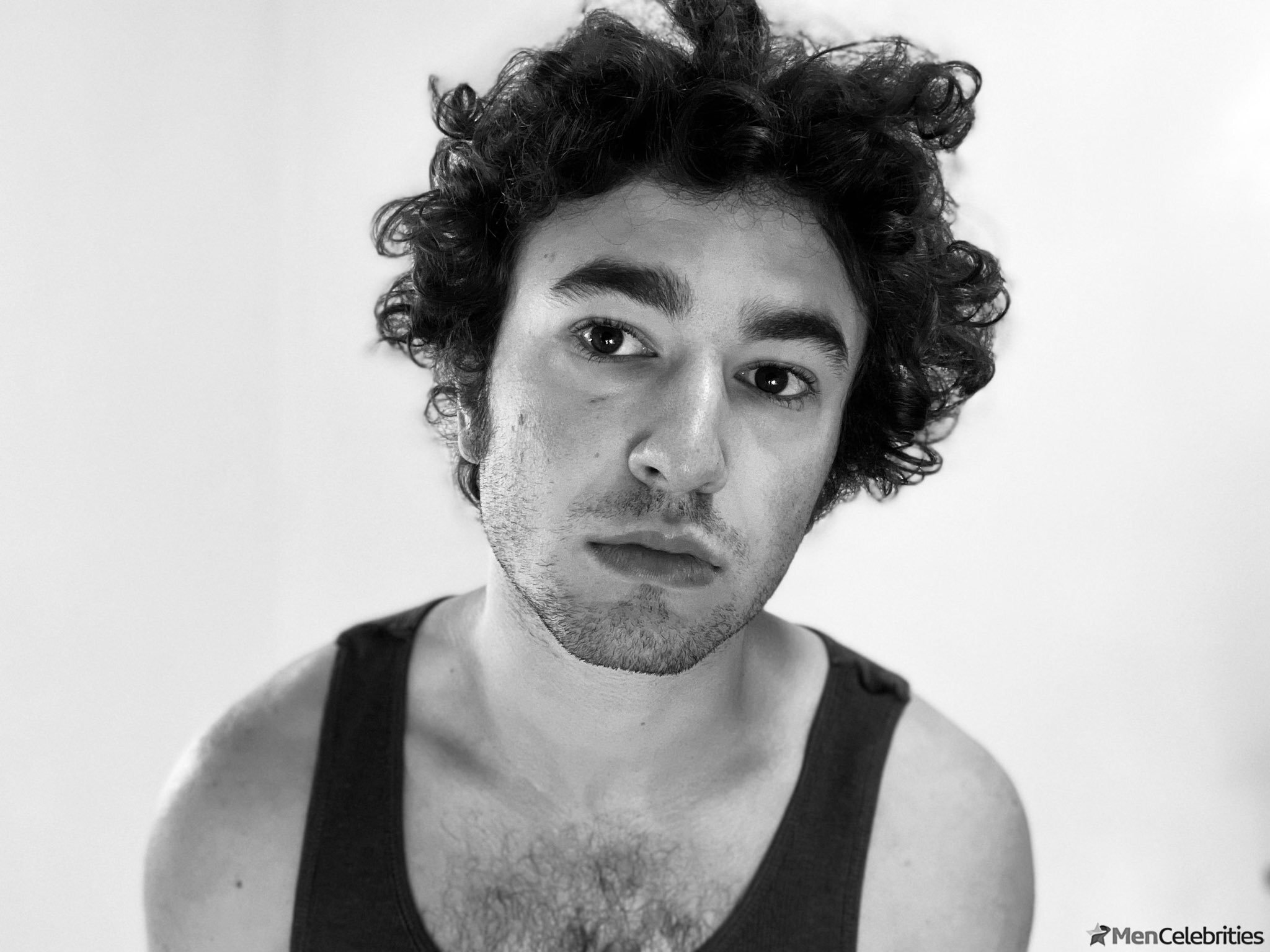 Gabriel LaBelle shirtless and bulge pics