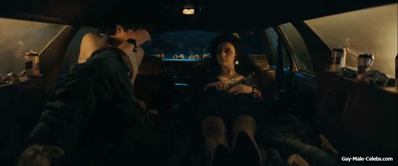 Jack Champion Cock Bulge Underwear Scenes in Everythings Going to Be Great