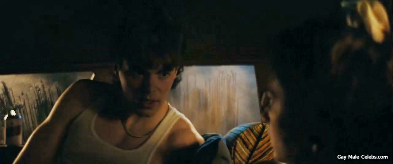 Jack Champion Cock Bulge Underwear Scenes in Everythings Going to Be Great