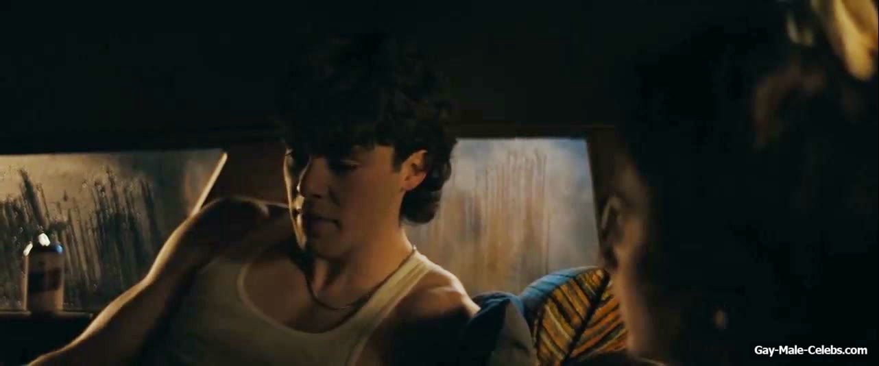 Jack Champion Cock Bulge Underwear Scenes in Everythings Going to Be Great