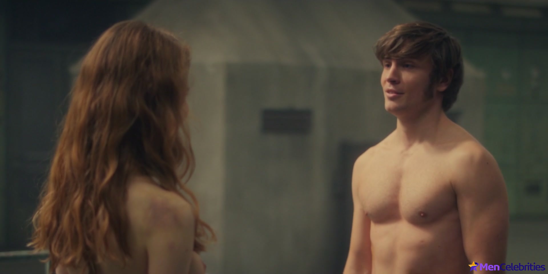 Jannik Schumann nude and gay sex scenes