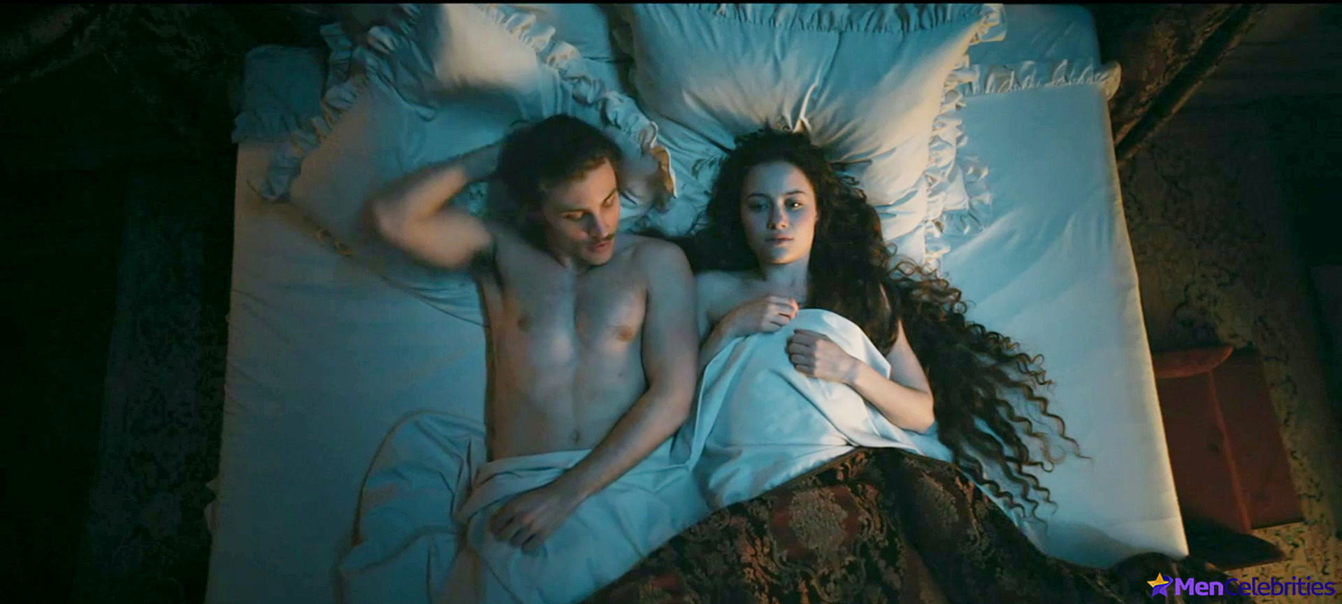 Jannik Schumann nude and gay sex scenes