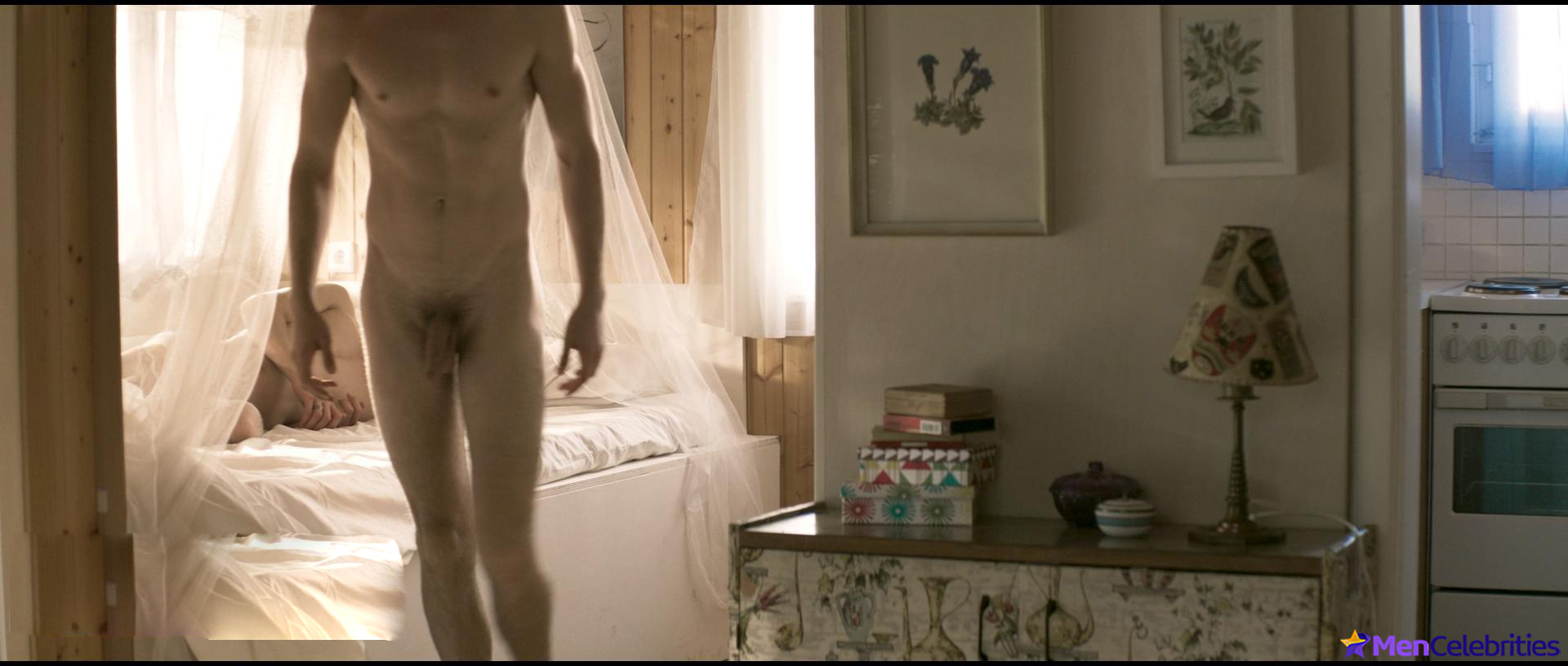 Jannik Schumann nude and gay sex scenes