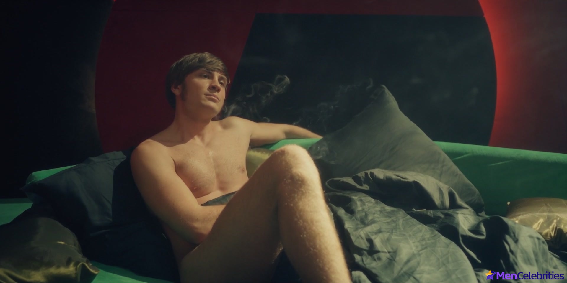 Jannik Schumann jerk off