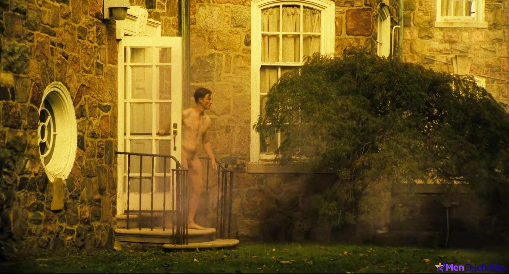 Jesse LaVercombe frontal nude scenes