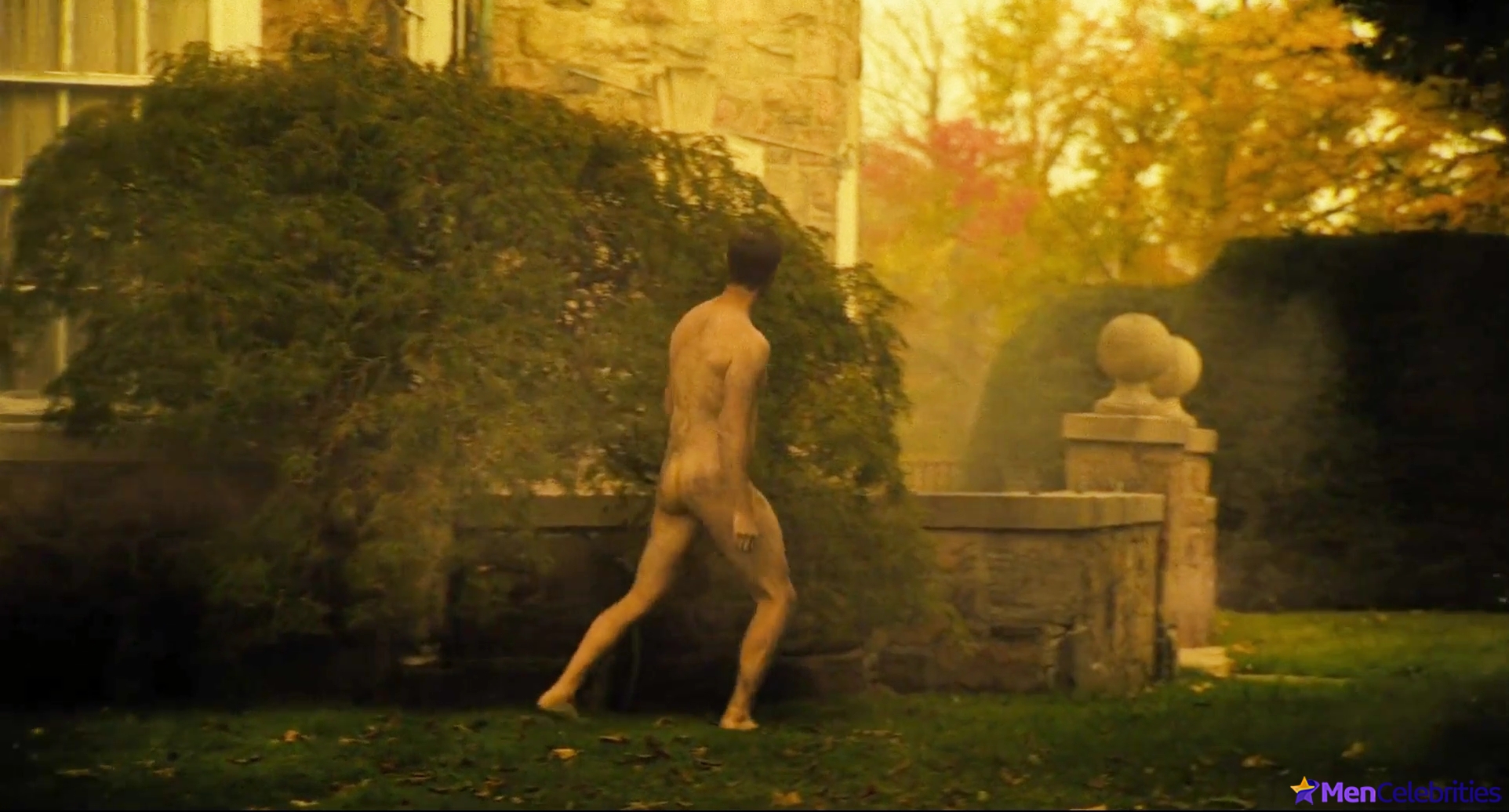 Jesse LaVercombe frontal nude scenes