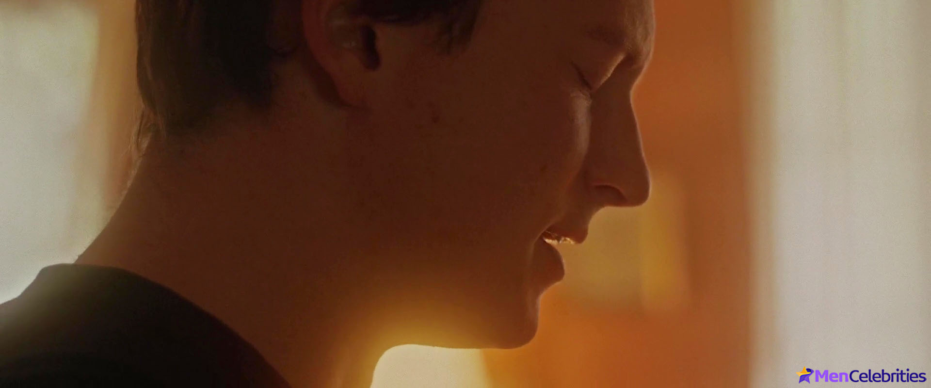 Jesse LaVercombe frontal nude scenes