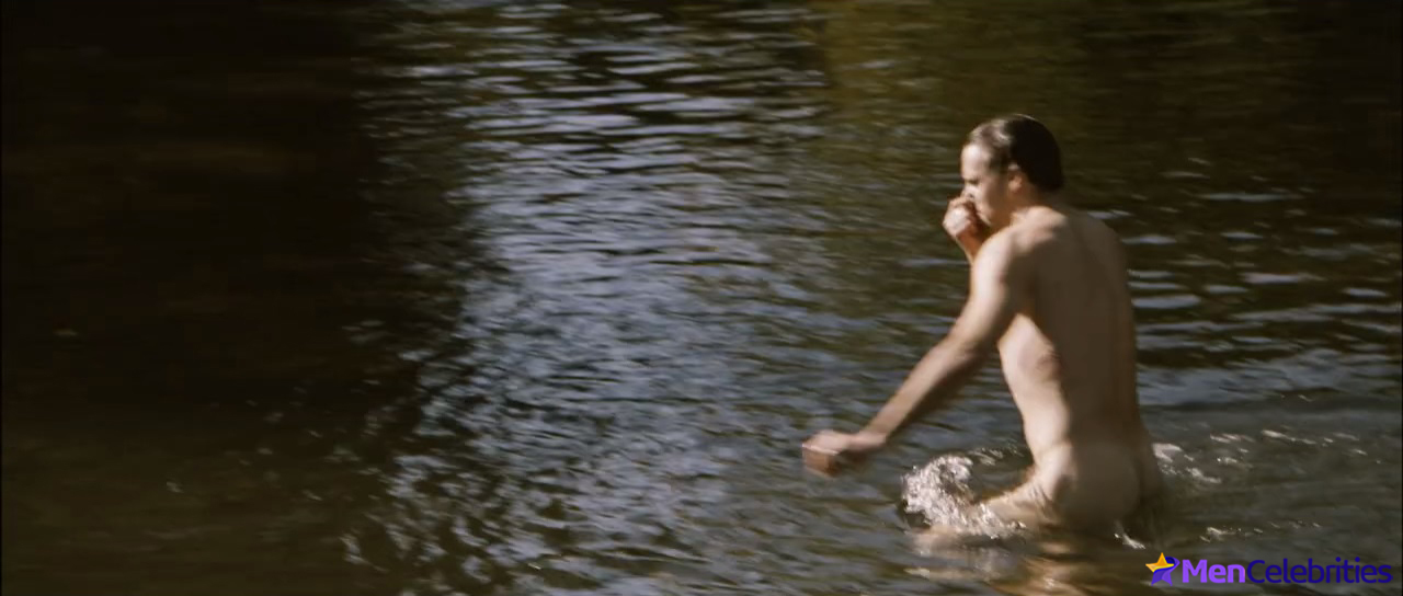 Joseph Millson frontal nude movie scenes