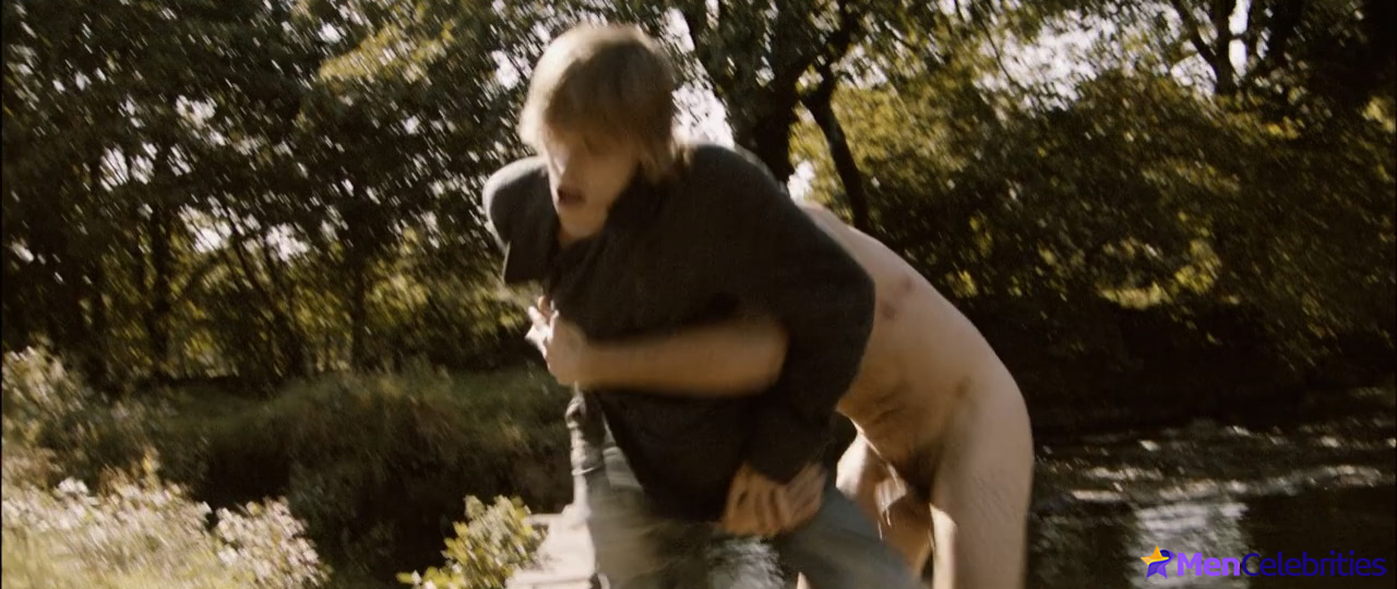 Joseph Millson frontal nude movie scenes