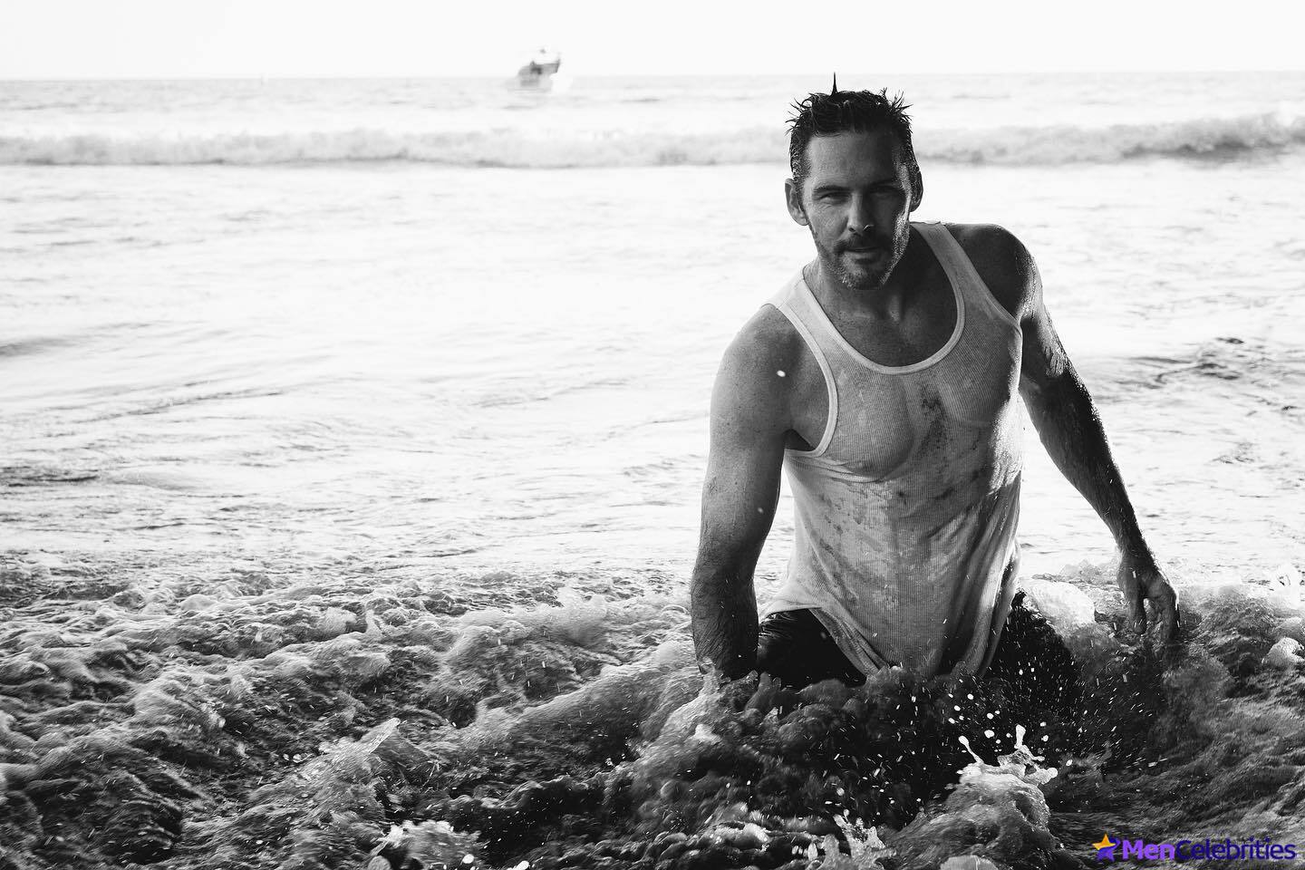 Keller Wortham shirtless and sexy pics