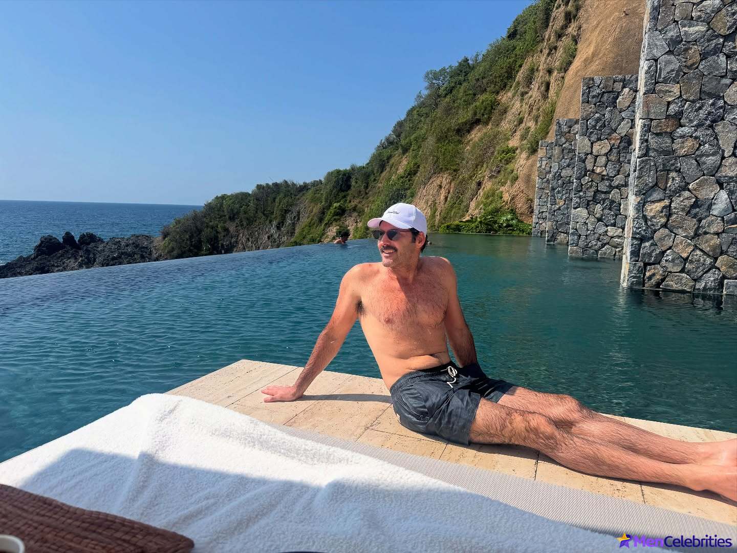 Keller Wortham shirtless and sexy pics