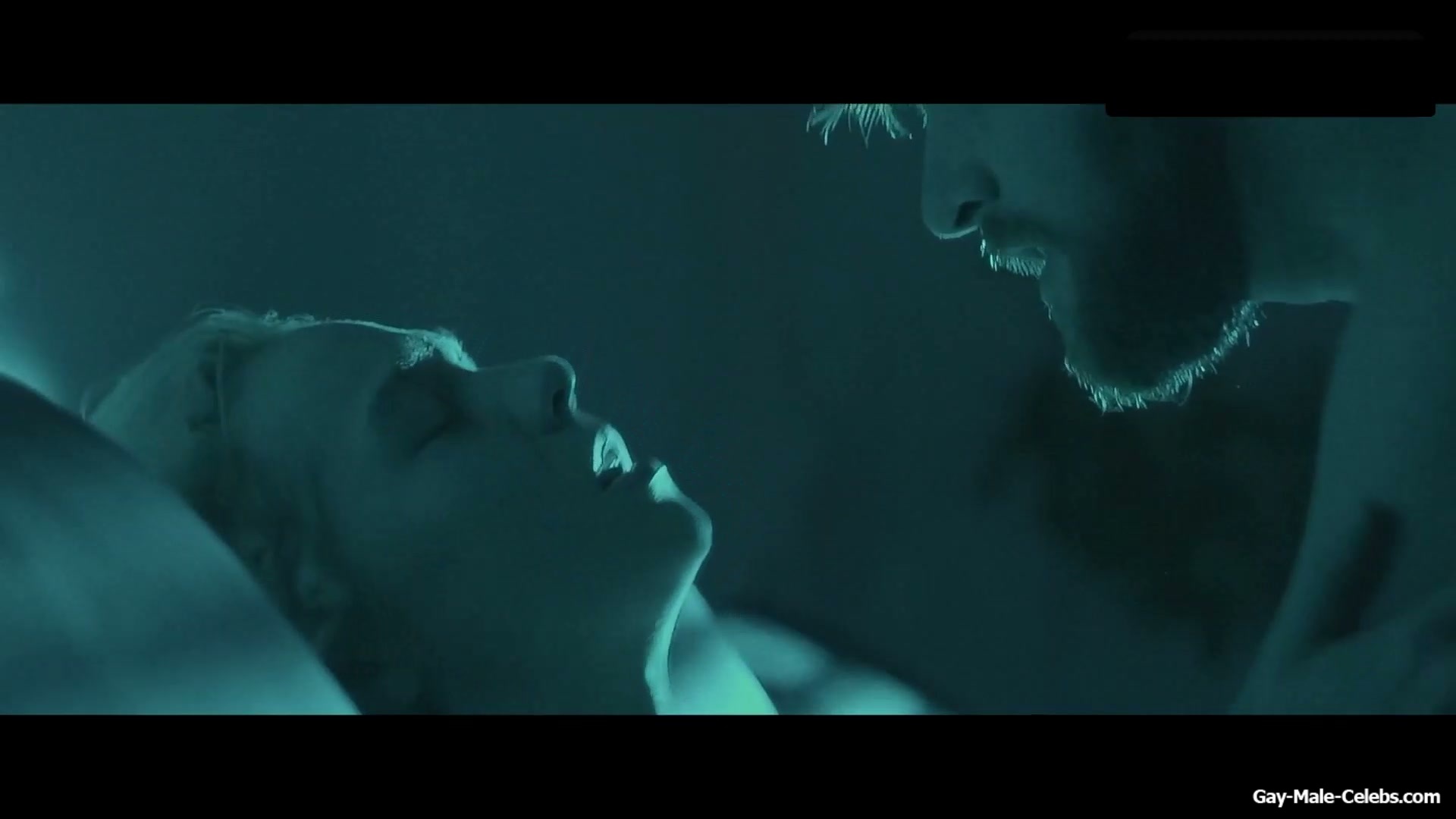 Landon Liboiron frontal nude in Come True