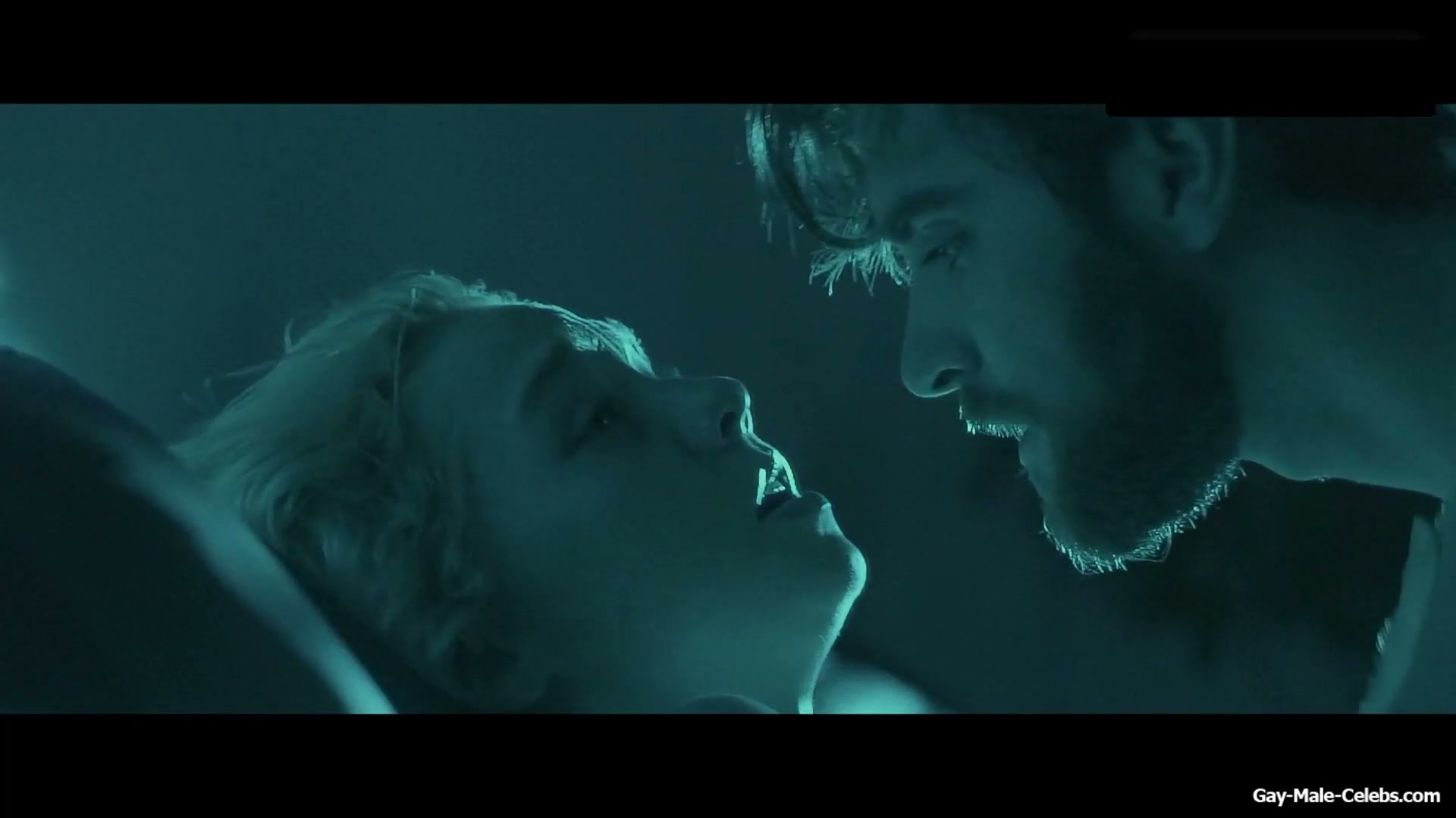 Landon Liboiron frontal nude in Come True