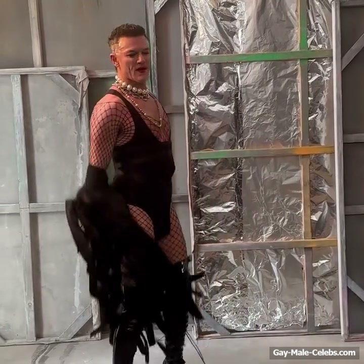 Luke Evans huge penis bulge erotic show