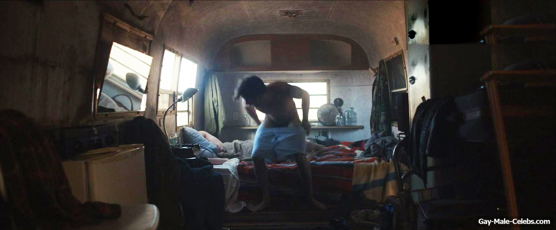 Nick Stahl frontal nude