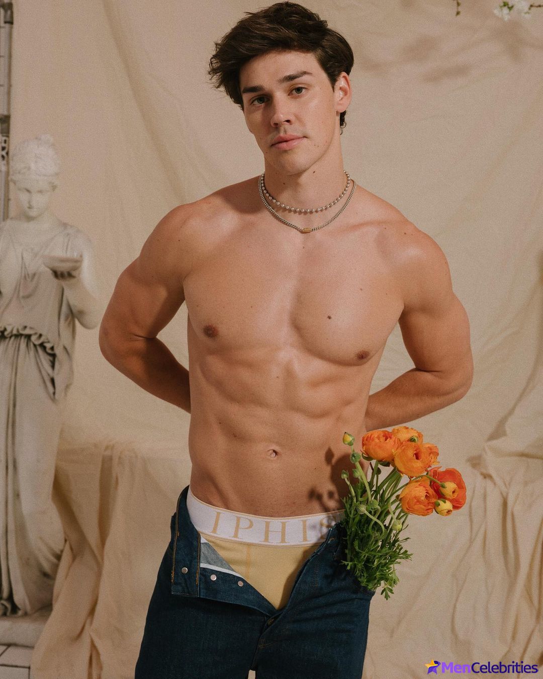 Noah Beck dick bulge and shirtless underwear pics