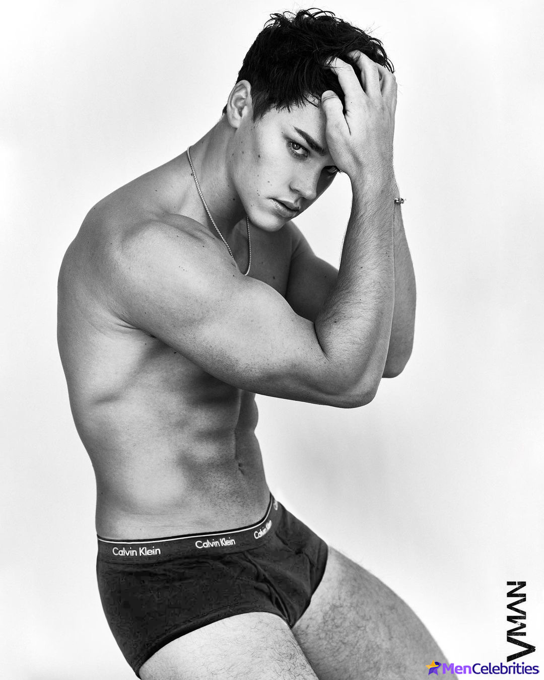 Noah Beck dick bulge and shirtless underwear pics