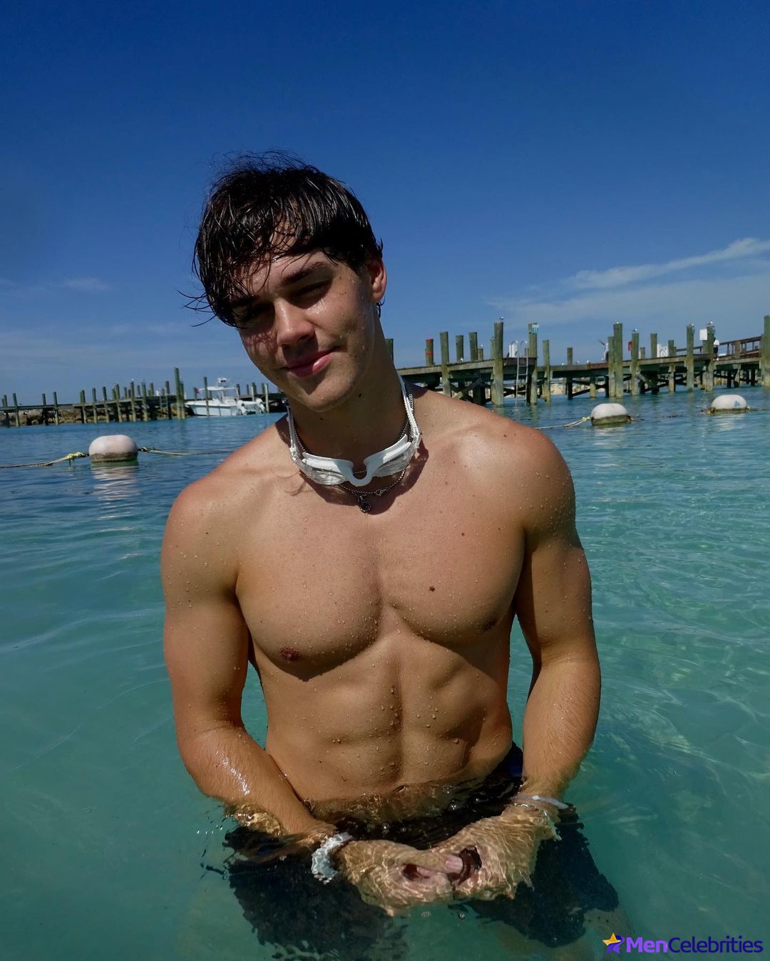 Noah Beck nude and wet underwear photos