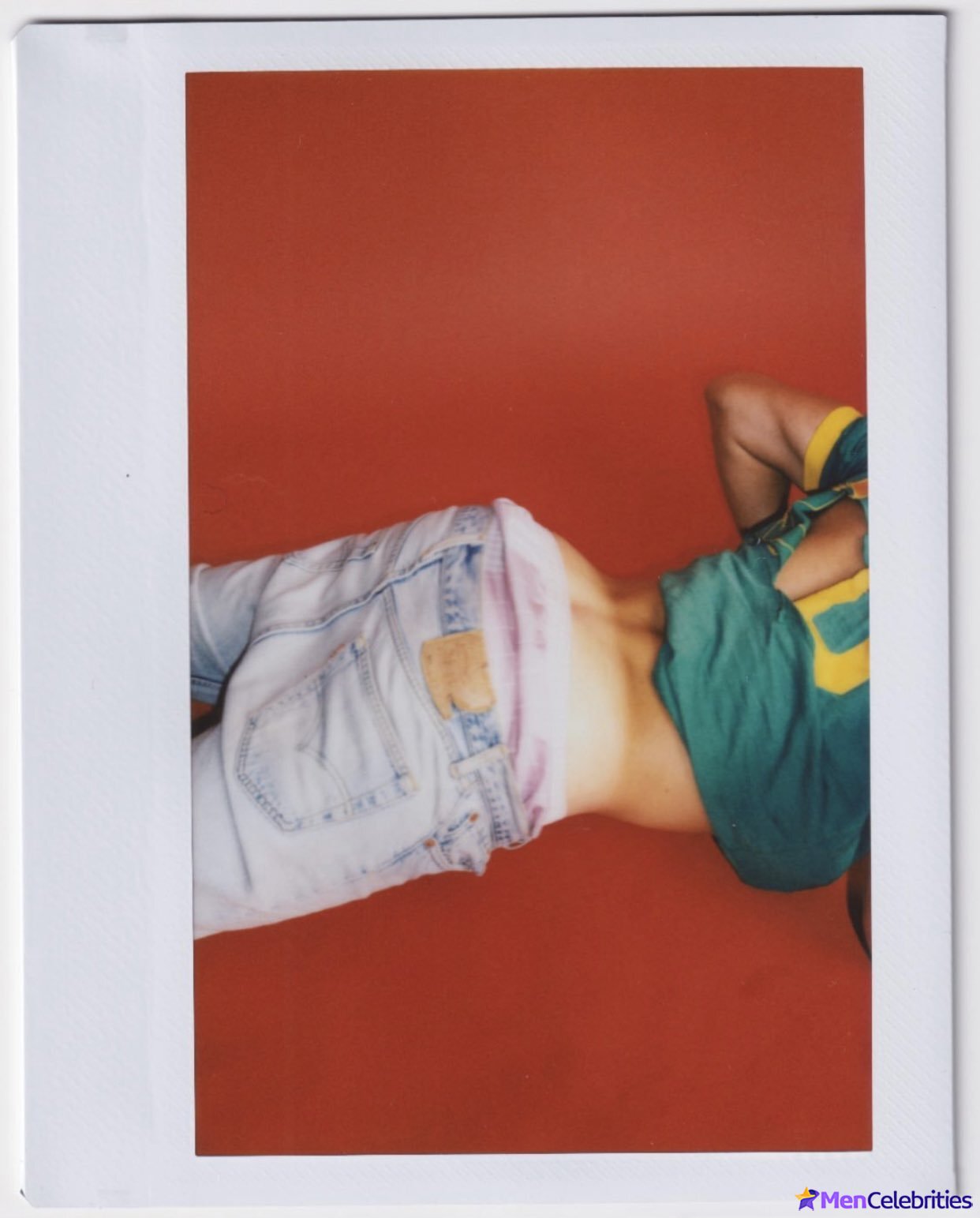 Noah Beck dick bulge and shirtless underwear pics